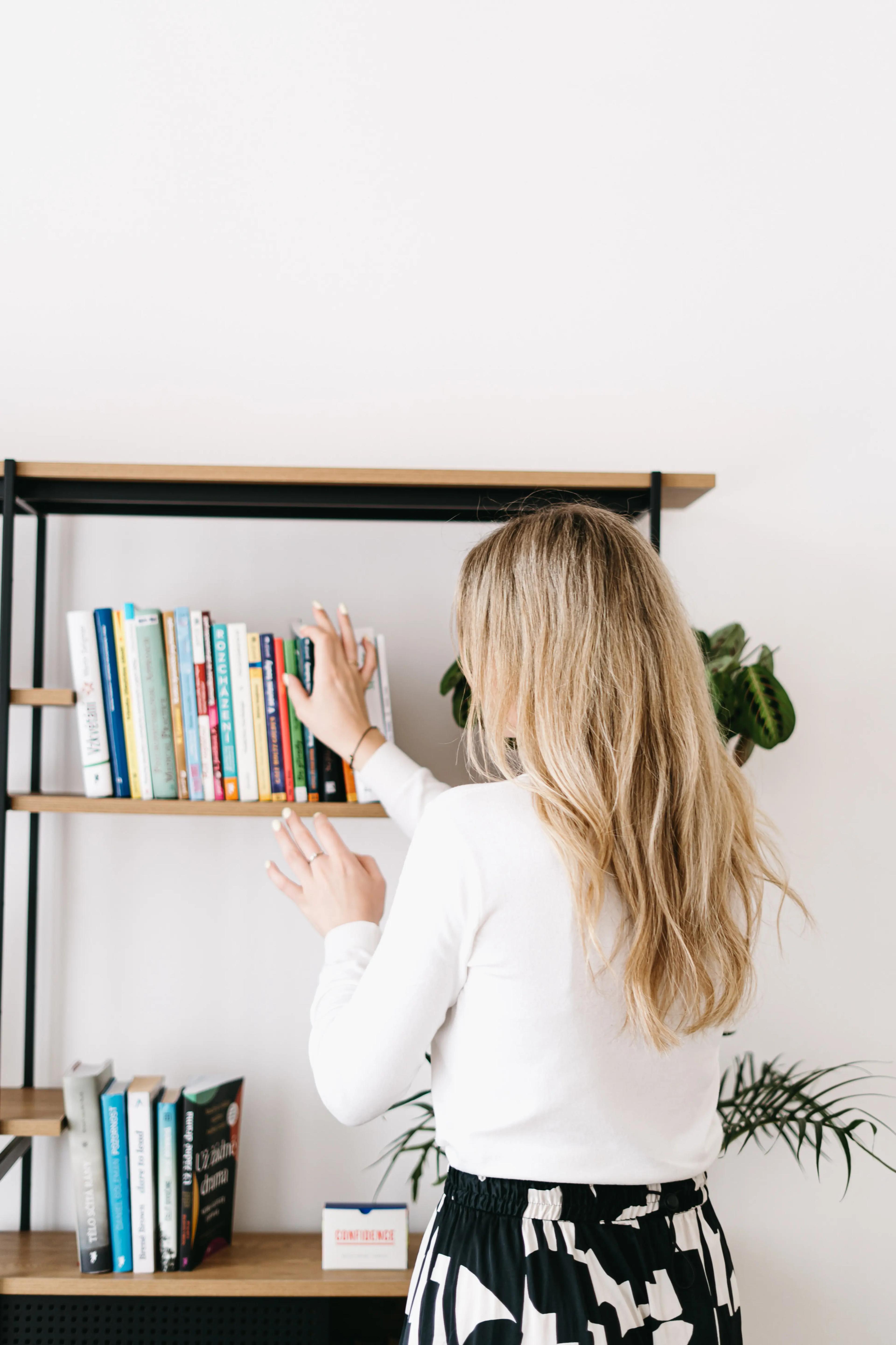 Knižní tipy od našich terapeutů na podzim